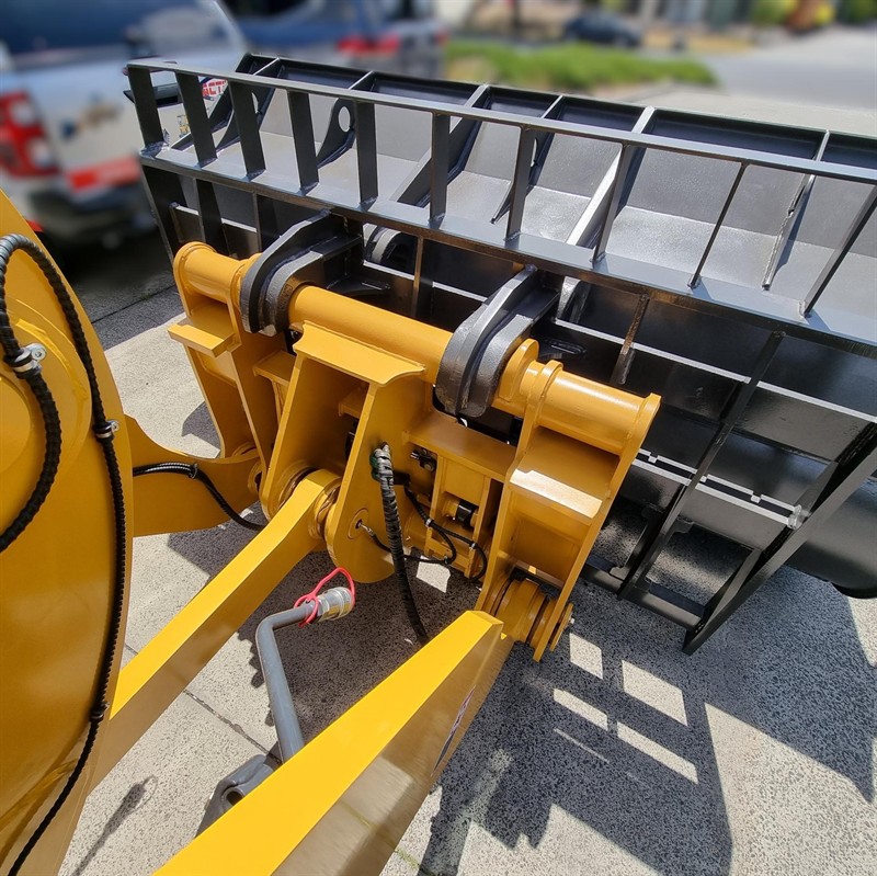 AL958FR 18 Tonne Wheel Loaders image 7