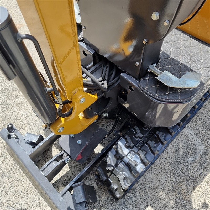 AE08SC-I 0.8 Tonne Excavators image 15