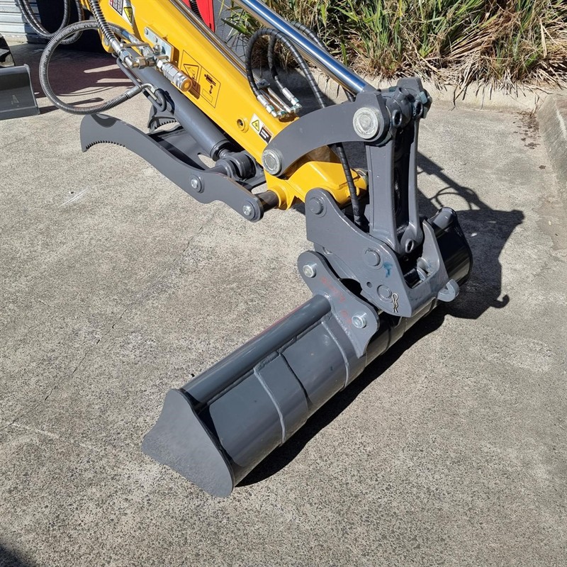 AE12UE-I 1.2 Tonne Excavators image 16