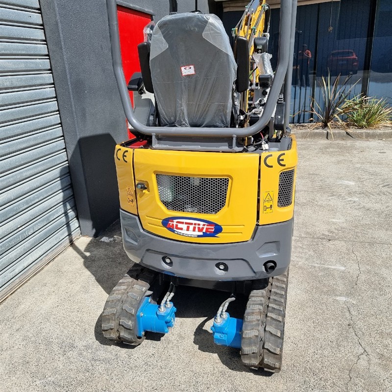 AE15UE-I 1.49 Tonne Excavators image 4