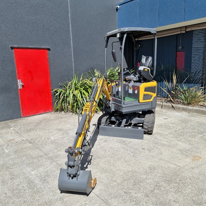 AE15UE-I 1.49 Tonne Excavators image 18