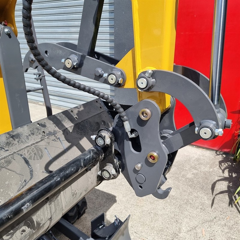 AE16UE-I 1.55 Tonne Excavators image 12