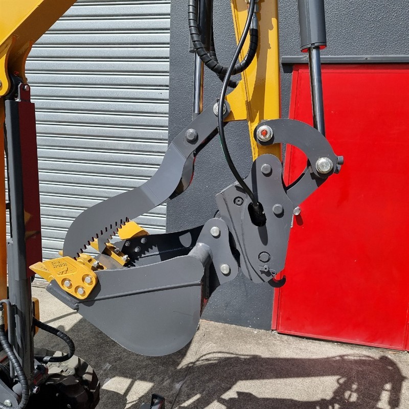 AE18SE-I 1.89 Tonne Excavators image 9