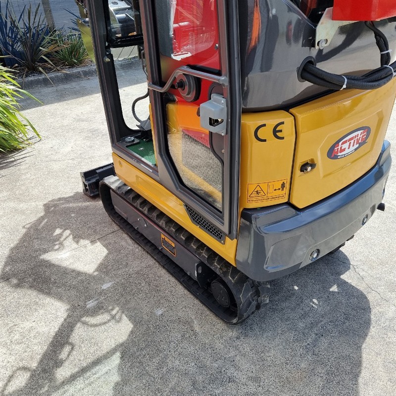 AE18SE-II 1.98 Tonne Excavators image 8