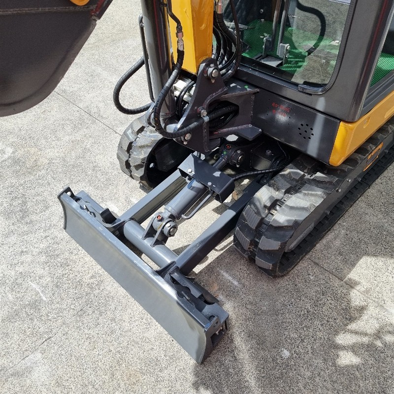 AE18SE-II 1.98 Tonne Excavators image 9