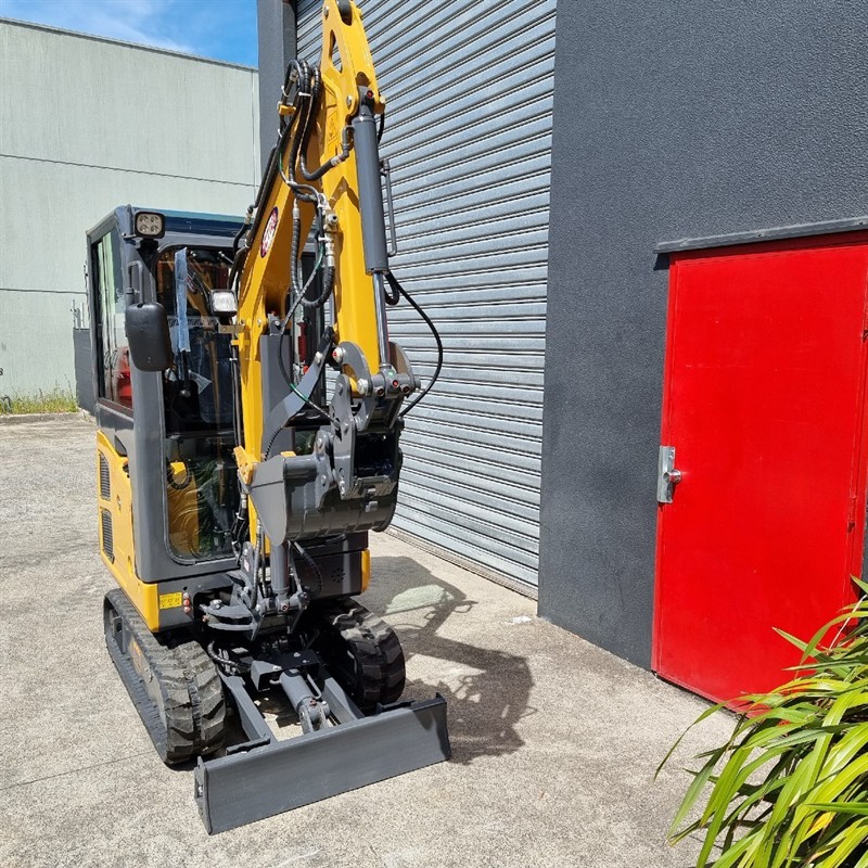 AE18SE-II 1.98 Tonne Excavators image 14