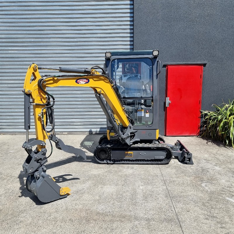 AE18SE-II 1.98 Tonne Excavators image 25