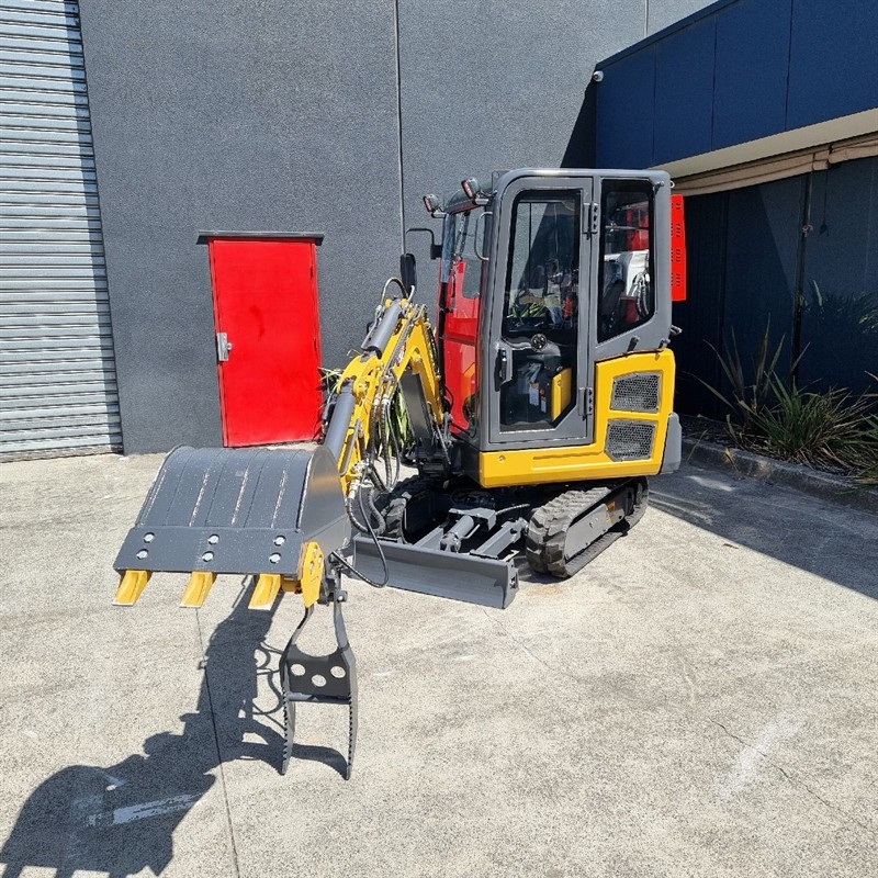 AE18SE-II 1.98 Tonne Excavators image 30