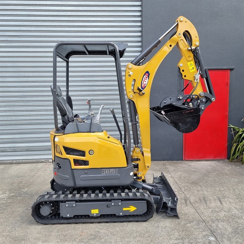 AE18UE-I 1.80 Tonne Excavators image 3