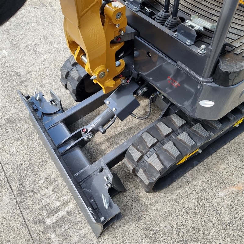 AE18UE-I 1.80 Tonne Excavators image 18