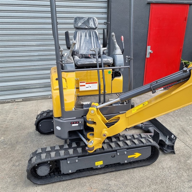 AE18UE-I 1.80 Tonne Excavators image 34