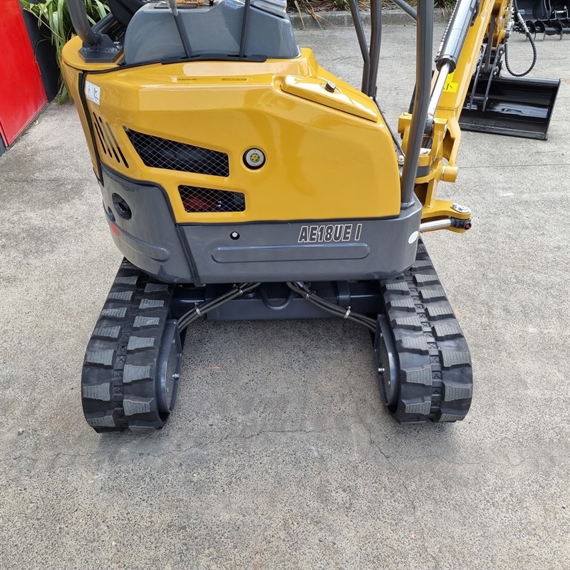 AE18UE-I 1.80 Tonne Excavators image 35