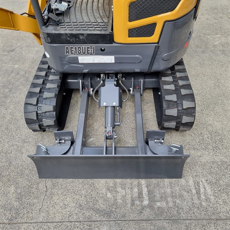 AE18UE-I 1.80 Tonne Excavators image 36