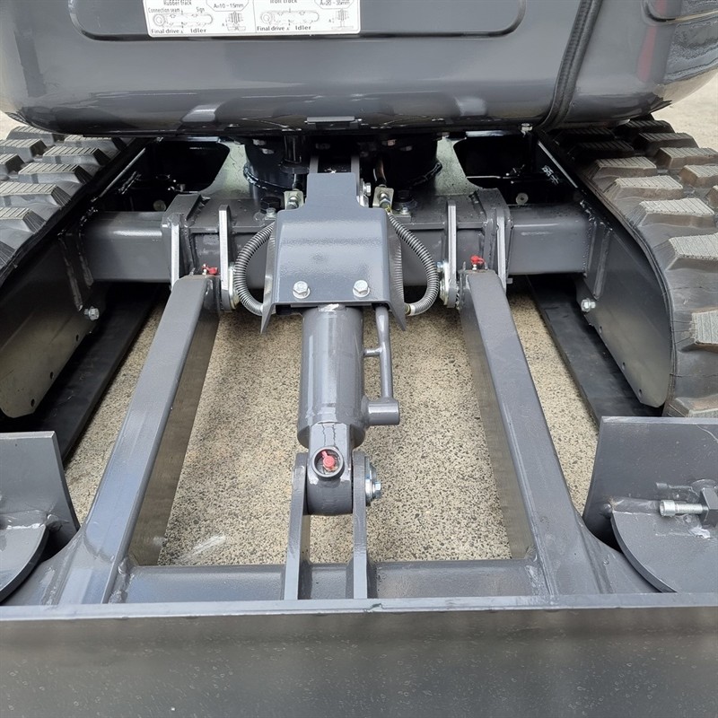 AE18UE-I 1.80 Tonne Excavators image 37