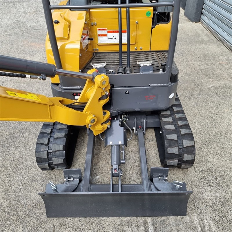 AE18UE-I 1.80 Tonne Excavators image 40