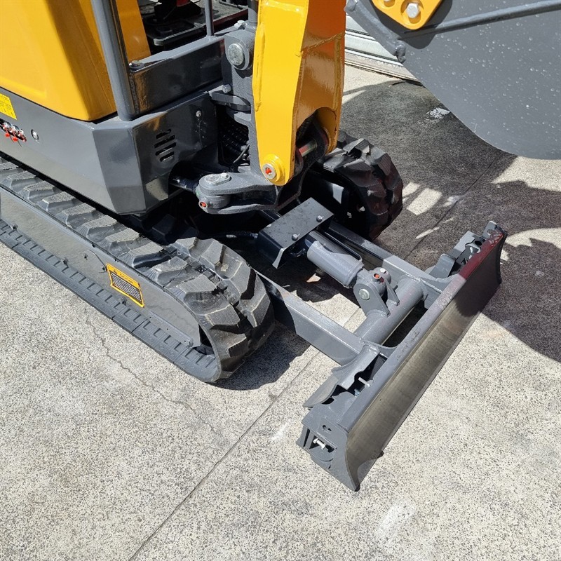 AE20UE-I 2.0 Tonne Excavators image 5