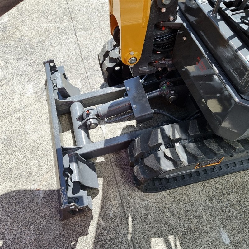 AE20UE-I 2.0 Tonne Excavators image 13