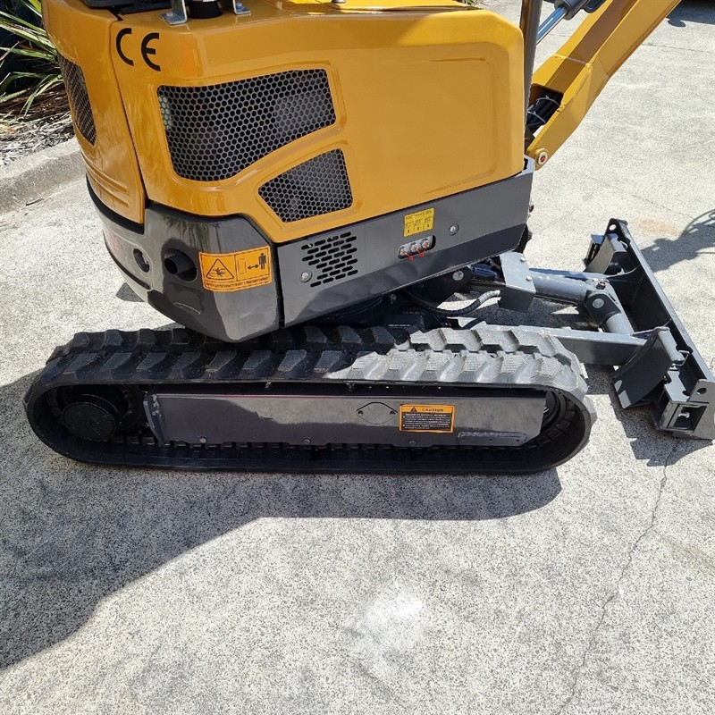 AE20UE-I 2.0 Tonne Excavators image 38