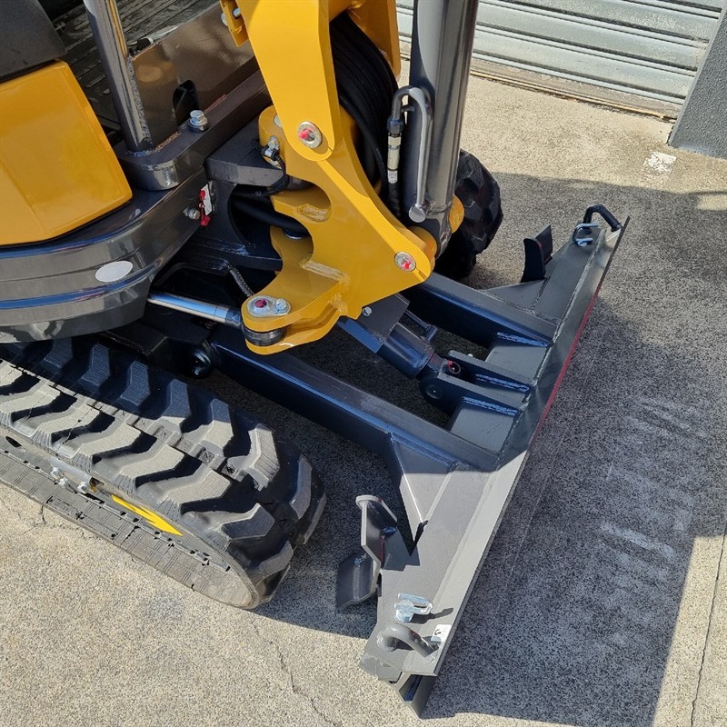 AE25UE-I 2.34 Tonne Excavators image 6