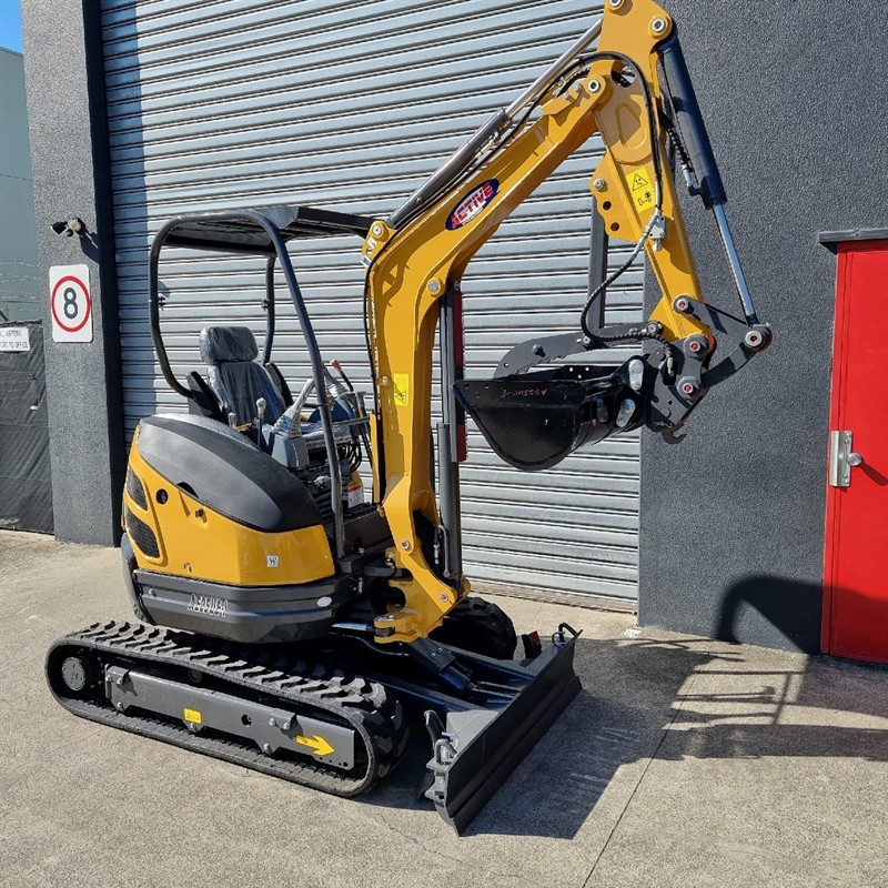 AE25UE-I 2.34 Tonne Excavators image 42