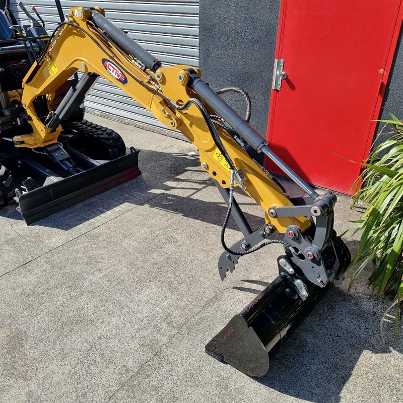 AE25UE-I 2.34 Tonne Excavators image 56