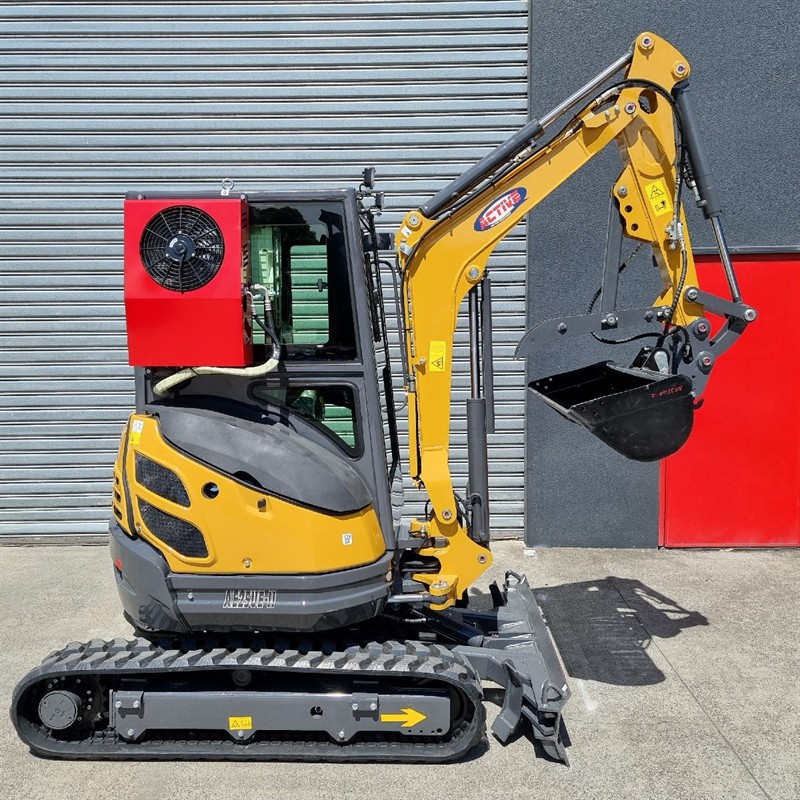 AE25UE-II 2.4 Tonne Excavators image 2