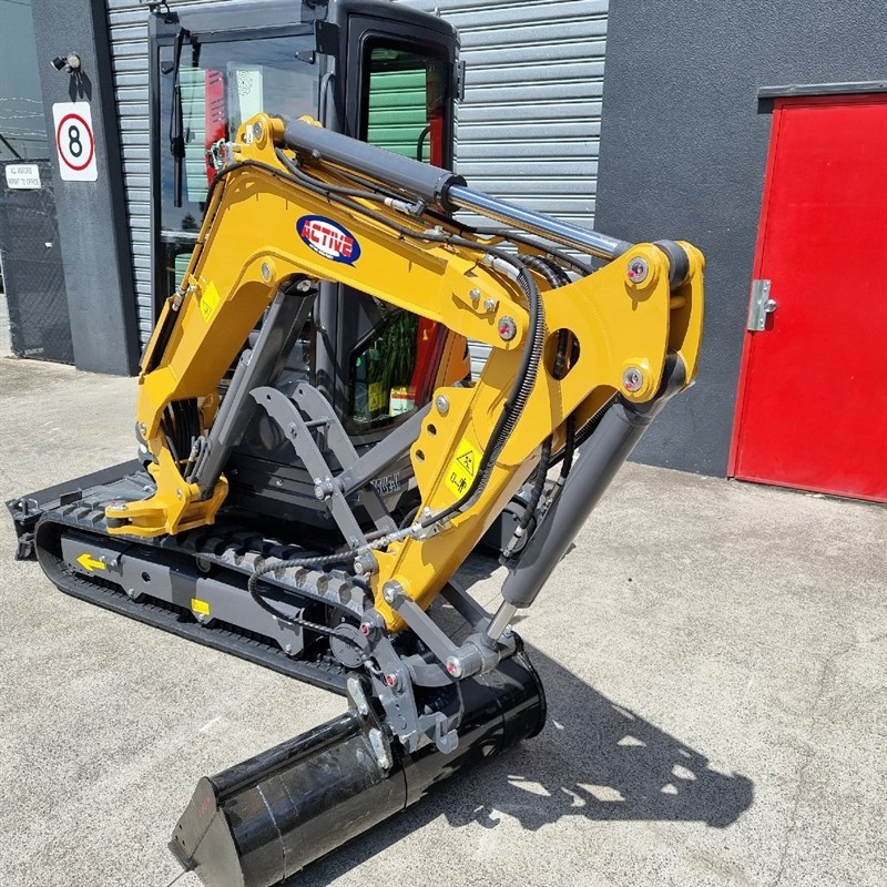 AE25UE-II 2.4 Tonne Excavators image 34