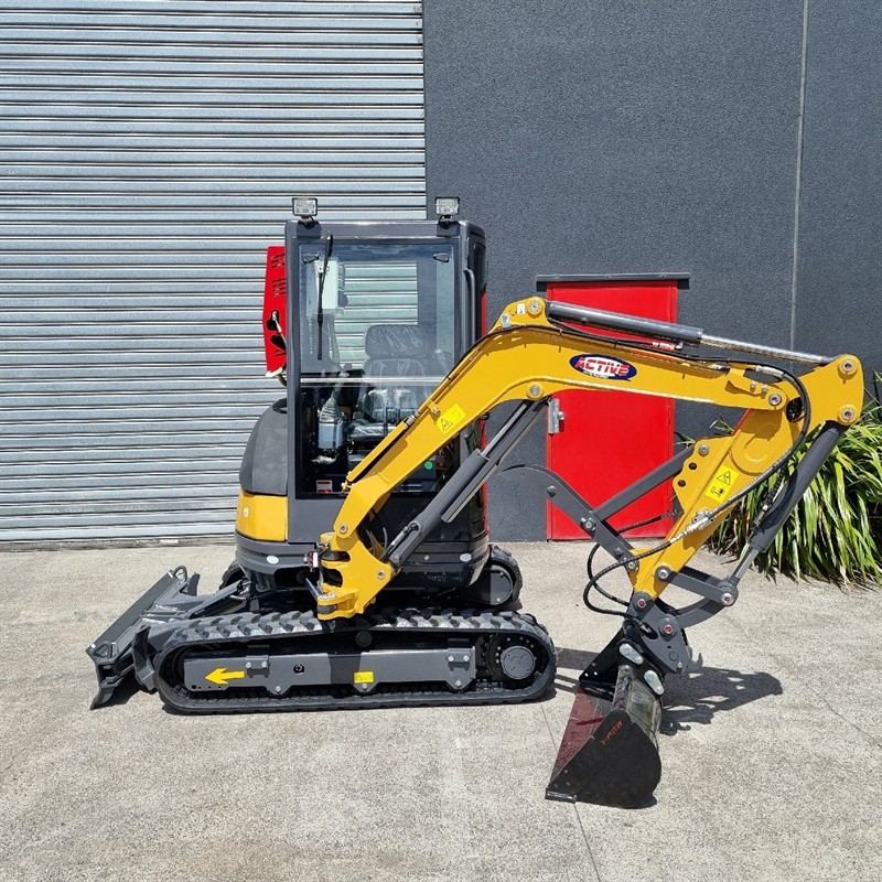 AE25UE-II 2.4 Tonne Excavators image 35