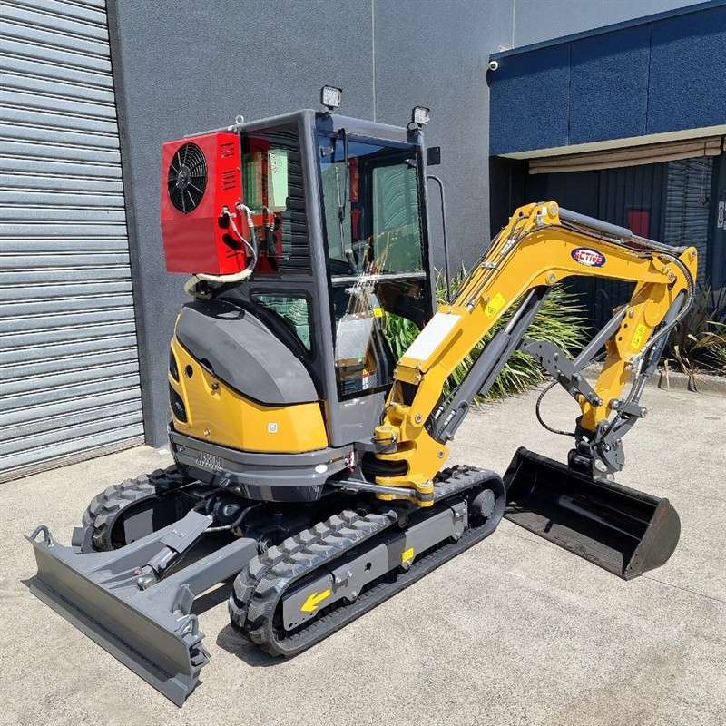 AE25UE-II 2.4 Tonne Excavators image 36