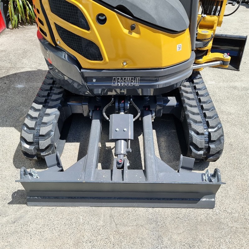 AE25UE-II 2.4 Tonne Excavators image 38