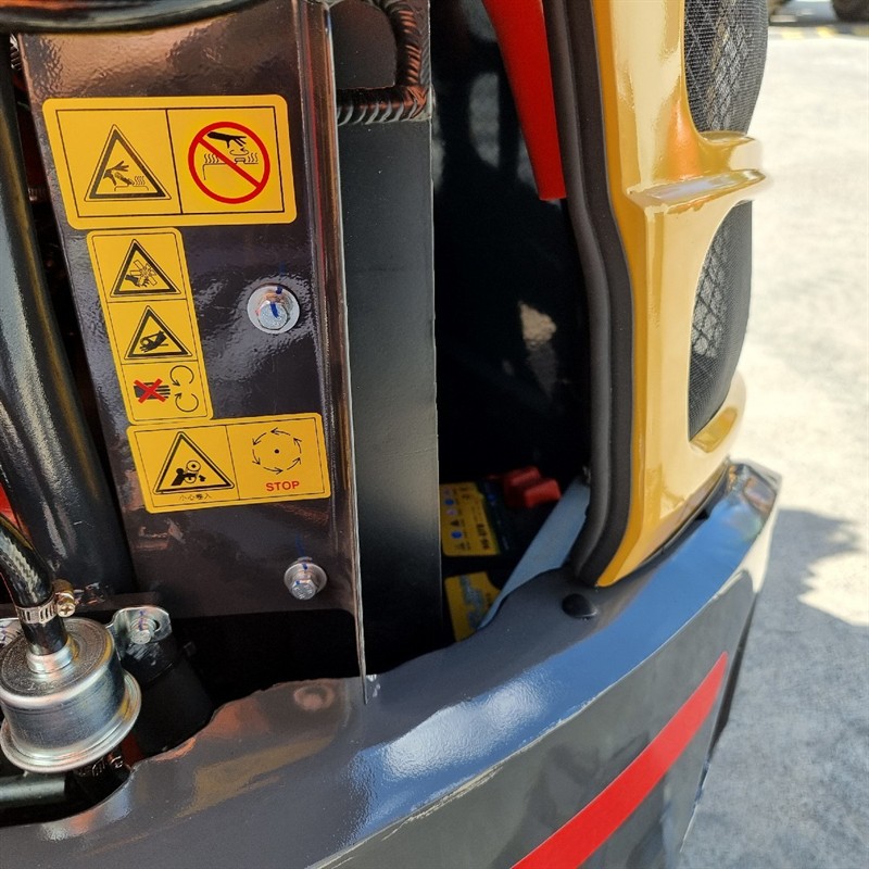 AE32UE-I 3.28 Tonne Excavators image 40