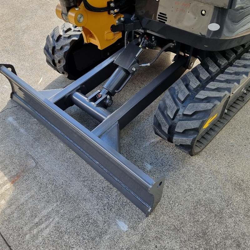 AE35UE-II 3.51 Tonne Excavators image 6