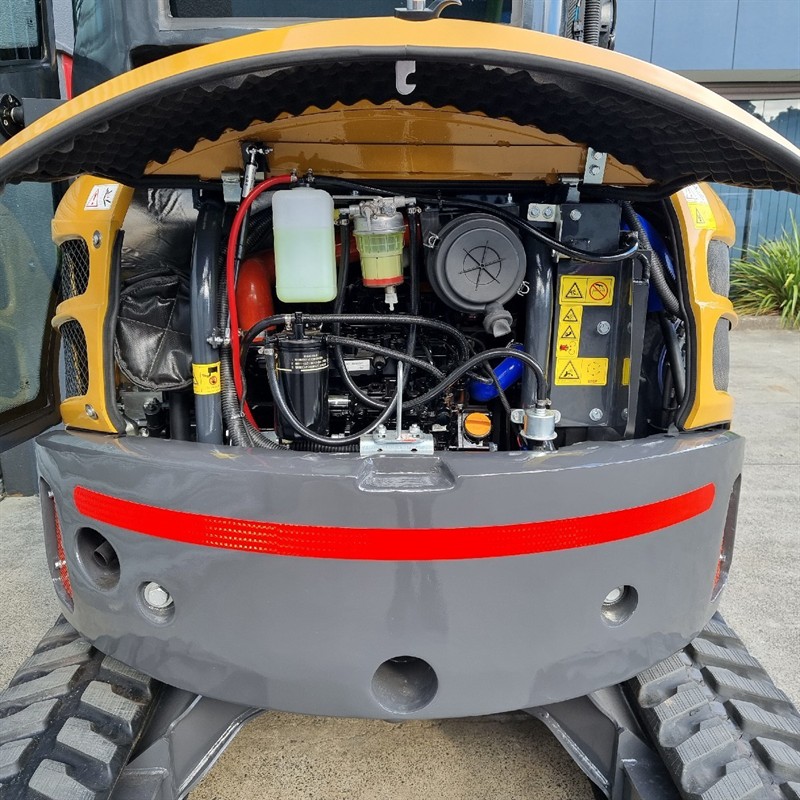 AE35UE-II 3.51 Tonne Excavators image 12