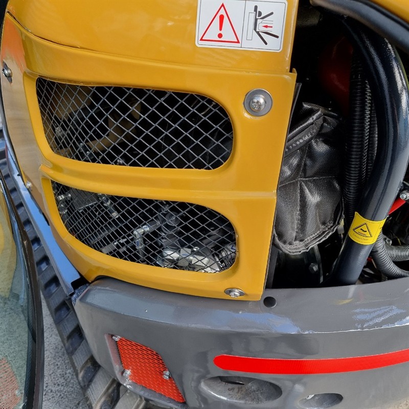 AE35UE-II 3.51 Tonne Excavators image 22