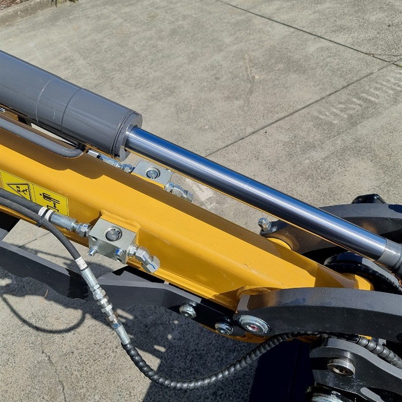 AE35UE-II 3.51 Tonne Excavators image 45