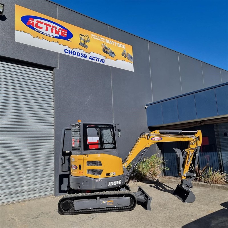 AE40UE-IIS 3.95 Tonne Excavators image 2