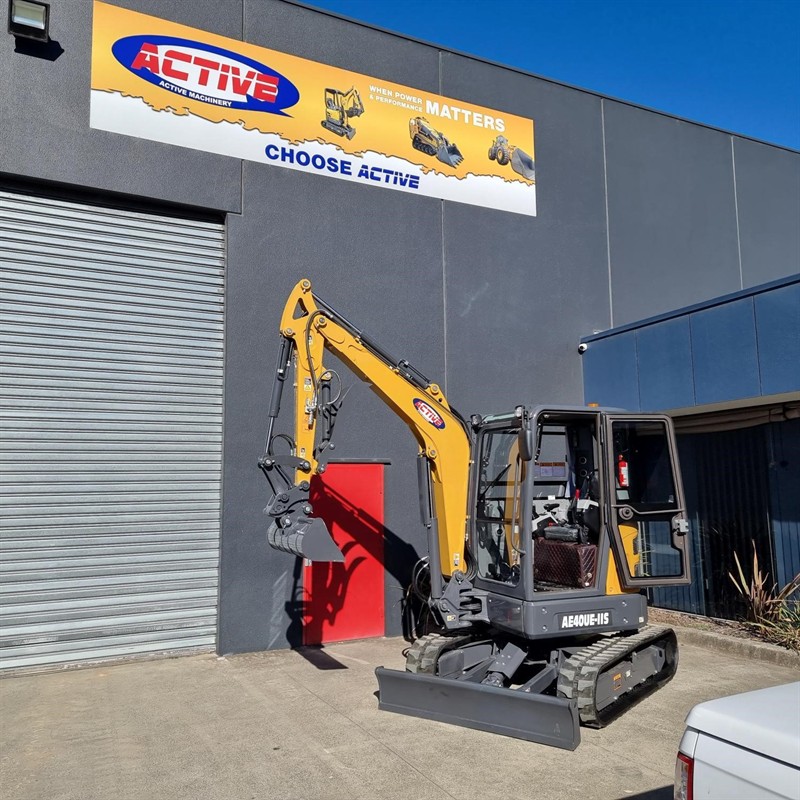 AE40UE-IIS 3.95 Tonne Excavators image 5