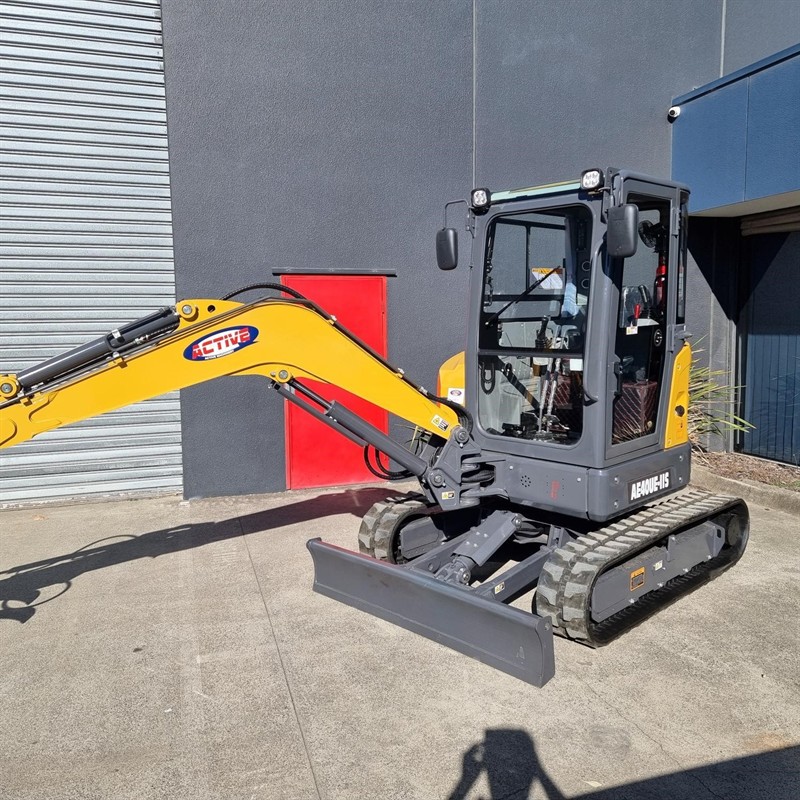 AE40UE-IIS 3.95 Tonne Excavators image 14