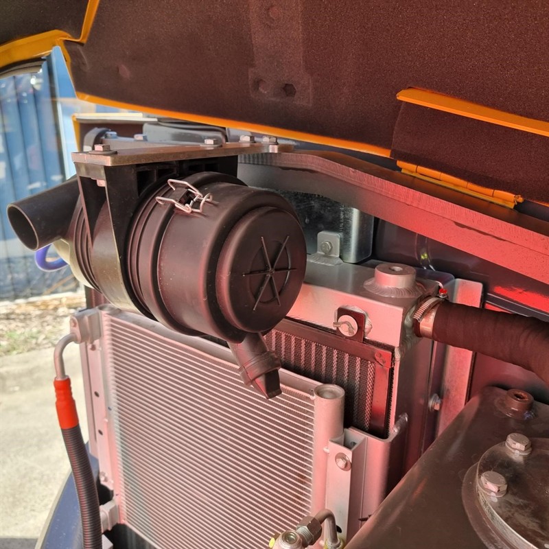 AE40UE-IIS 3.95 Tonne Excavators image 27