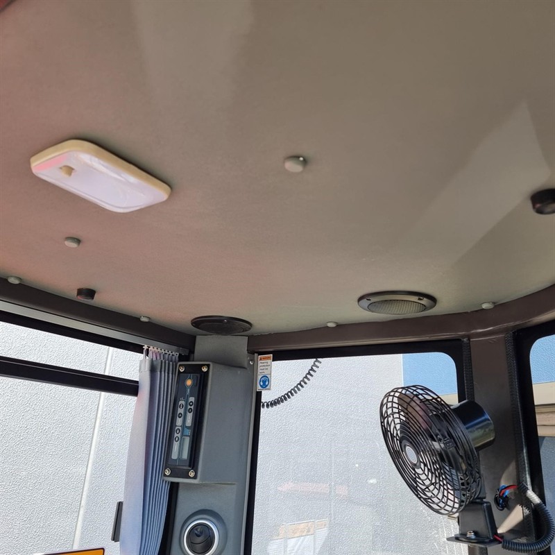 AE40UE-IIS 3.95 Tonne Excavators image 38