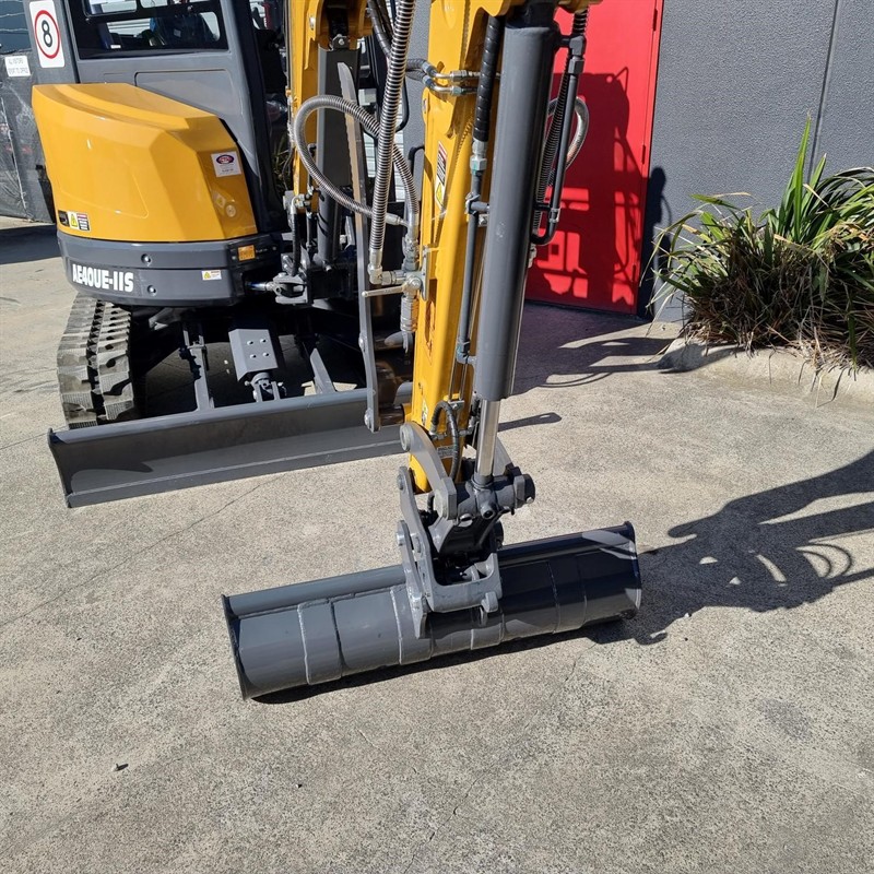 AE40UE-IIS 3.95 Tonne Excavators image 43