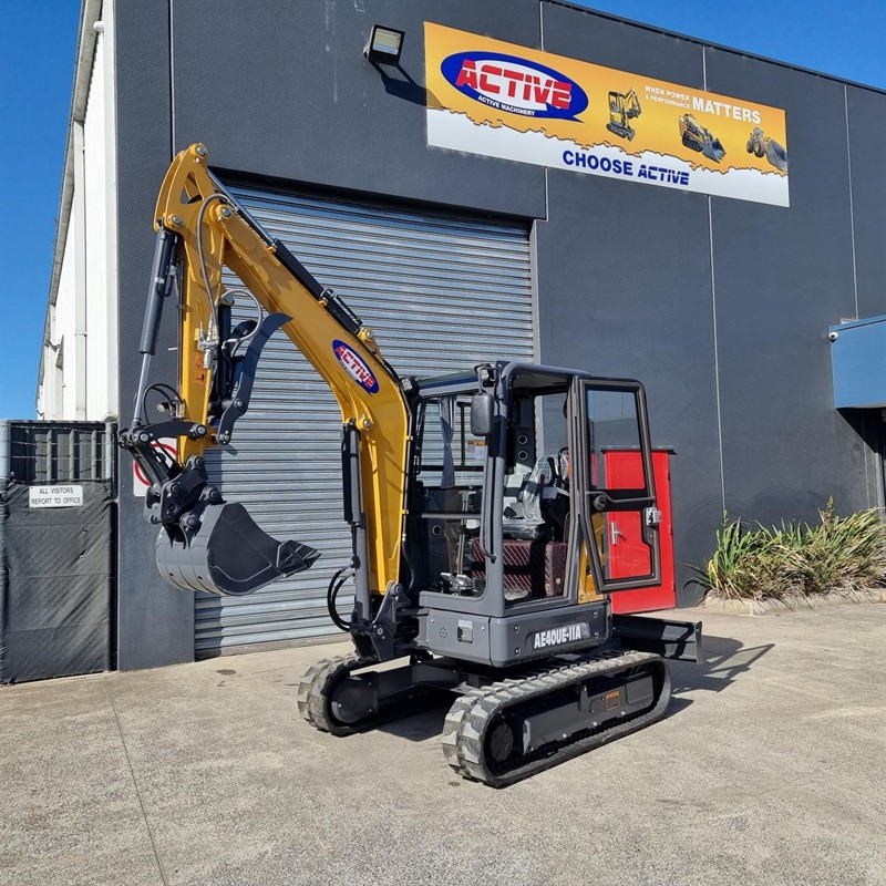 AE40UE-IIA 4 Tonne Excavators image 3