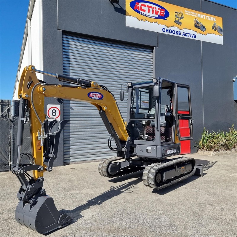 AE40UE-IIA 4 Tonne Excavators image 27