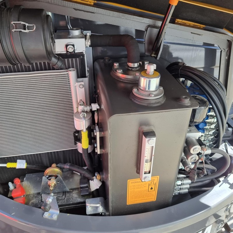 AE40UE-IIA 4 Tonne Excavators image 52