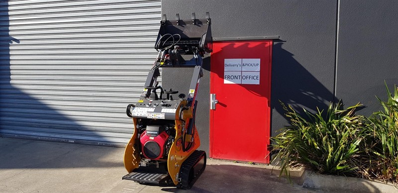 AM232PT Commando Mini Skidsteers image 22