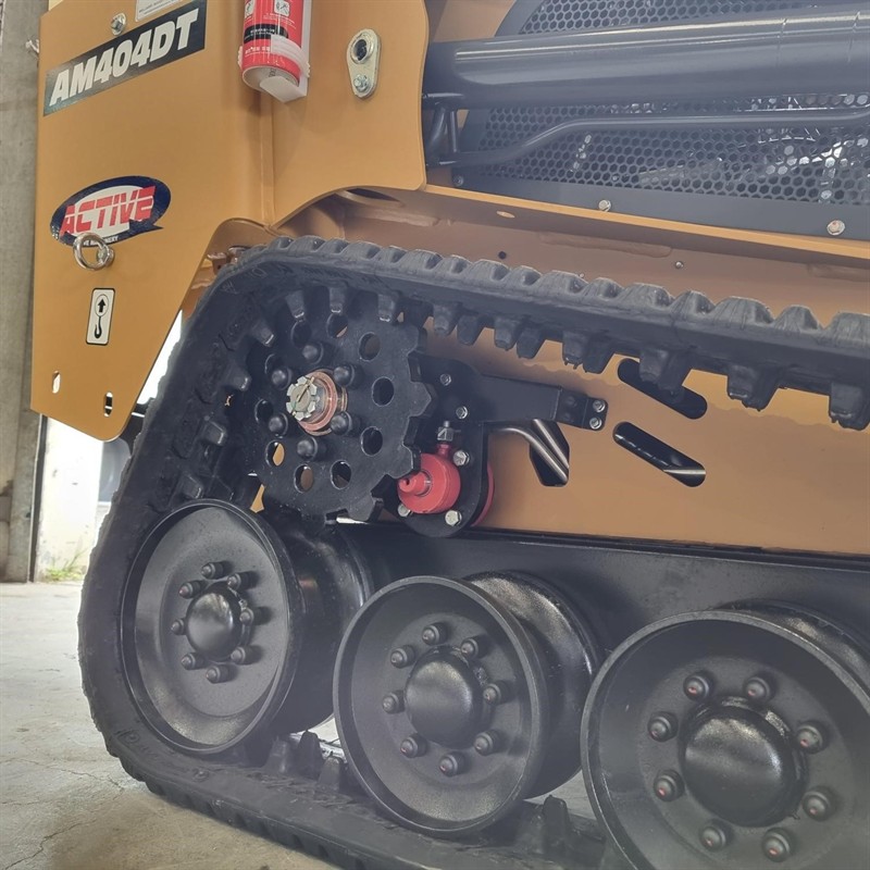 AM404DT Commando Mini Skidsteers image 29