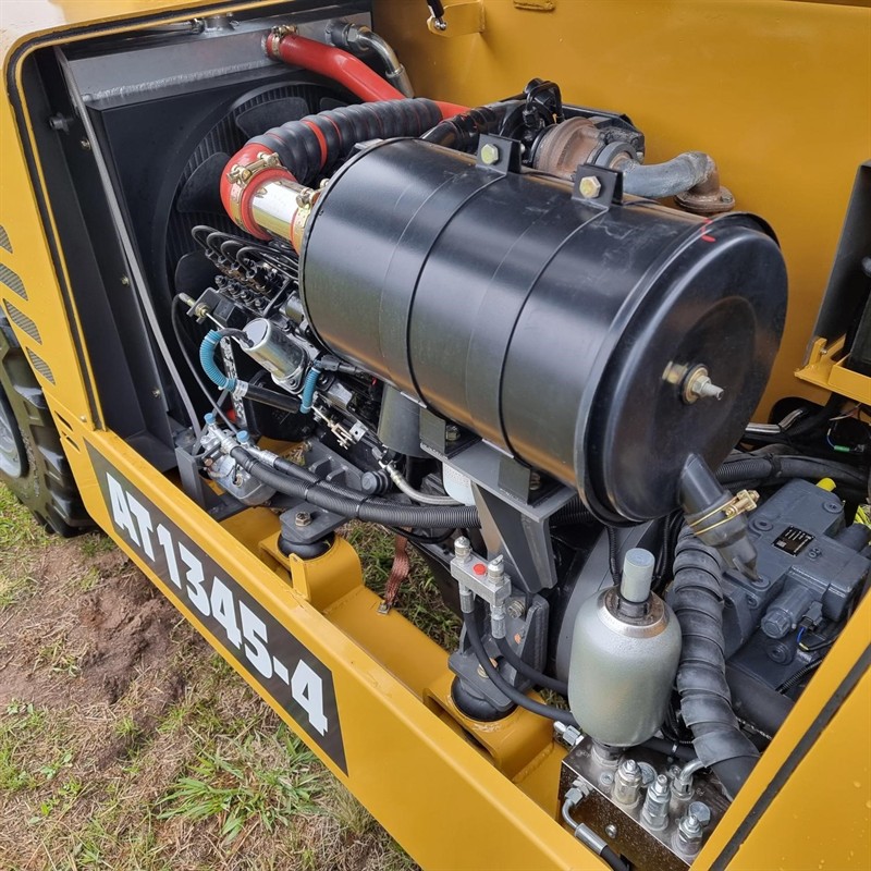 AT1345-4 11 Tonne Telehandlers image 17