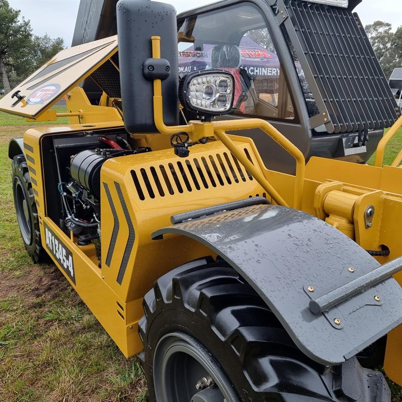 AT1345-4 11 Tonne Telehandlers image 21