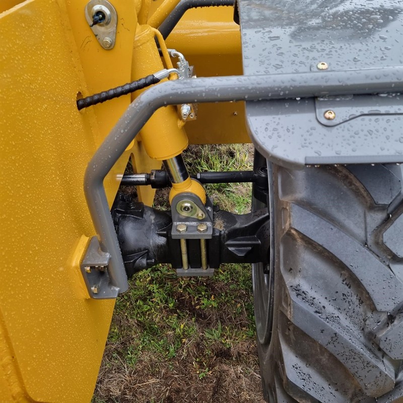 AT1345-4 11 Tonne Telehandlers image 28