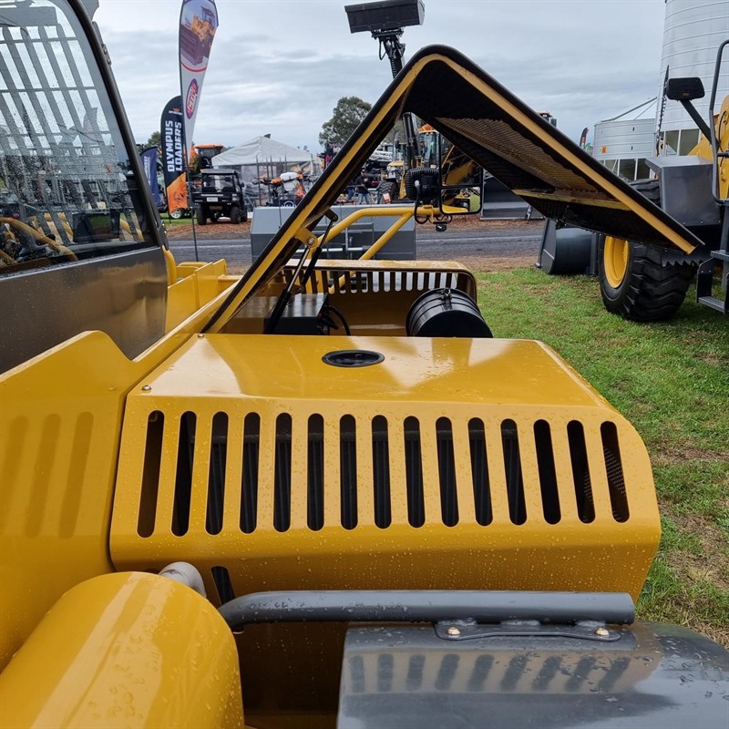 AT1345-4 11 Tonne Telehandlers image 35